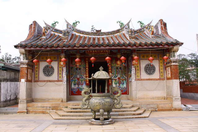豐蓮山牧馬侯祠 여행 가이드