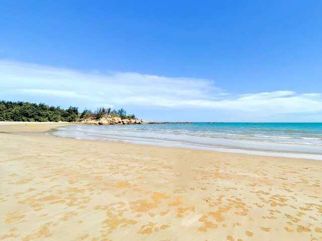溪邊海水浴場 여행 가이드